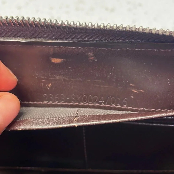 Fendi authentic canvas wallet - Picture 14 of 16